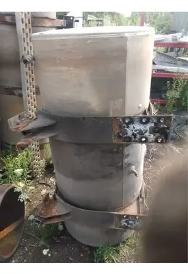 Ford LTL9000 Fuel Tank