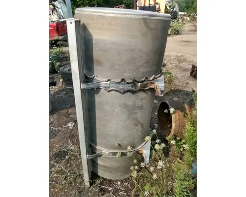 Ford LTL9000 Fuel Tank