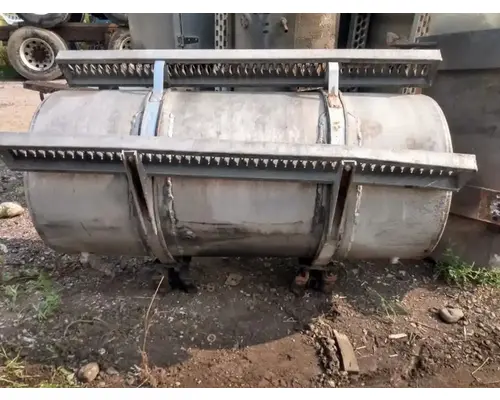Ford LTL9000 Fuel Tank