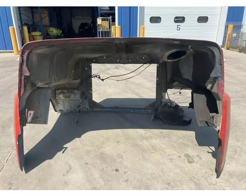 Ford LTL9000 Hood