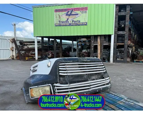 Ford LTL9000 Hood