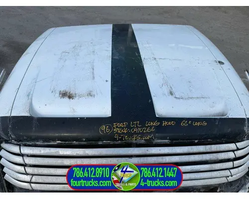 Ford LTL9000 Hood