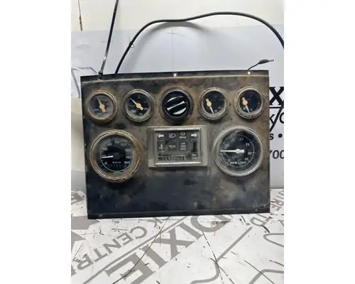 Ford LTL9000 Instrument Cluster