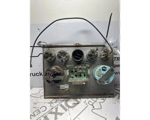Ford LTL9000 Instrument Cluster