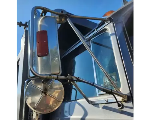 Ford LTL9000 Mirror (Side View)