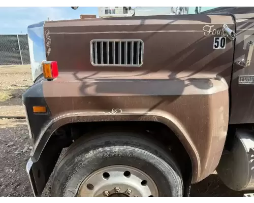 Ford LTL9000 Miscellaneous Parts