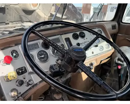 Ford LTL9000 Steering Column