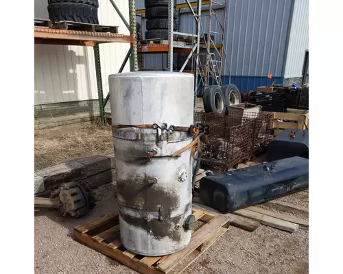 Ford LTLA9000 AERO MAX 120 Fuel Tank