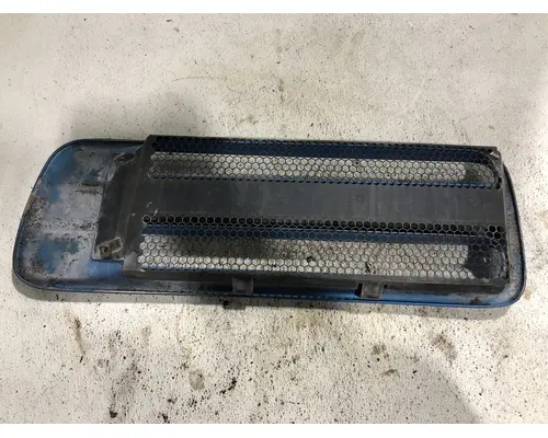 Ford LTLA9000 Hood Side Vent