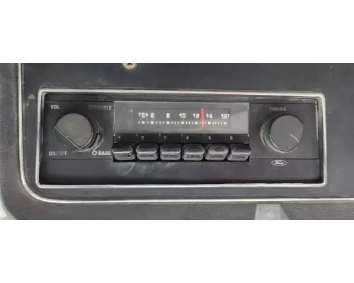 Ford LTS8000 Radio