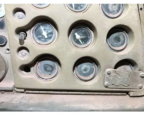 Ford LTS9000 Dash Assembly