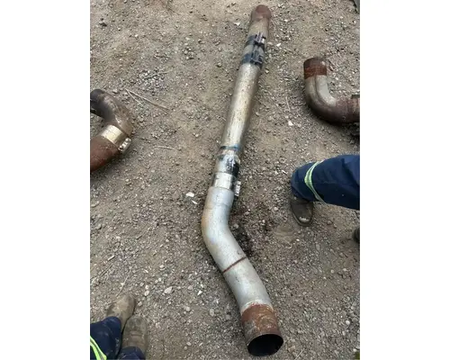 Ford LTS9000 Exhaust Pipe