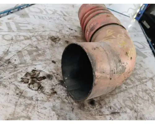 Ford LTS9000 Exhaust Pipe