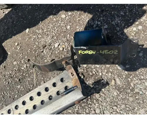 Ford LTS9000 Exhaust Pipe