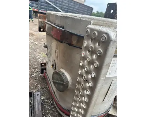 Ford LTS9000 Fuel Tank