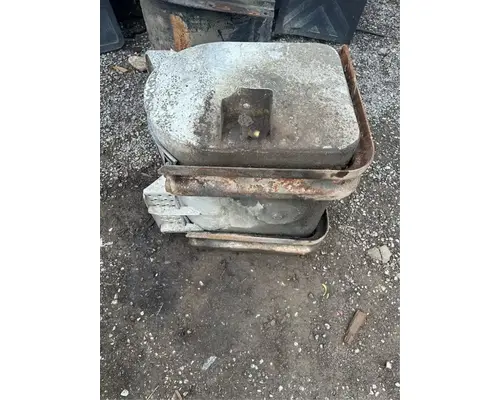 Ford LTS9000 Fuel Tank