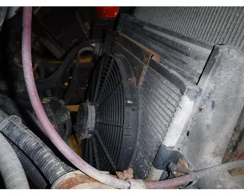 Radiator FORD LCF 450 Dutchers Inc   Heavy Truck Div  Ny