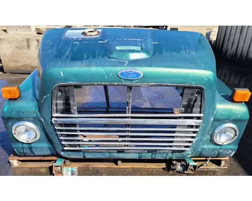 Hood FORD LN7000 Garabedian Equipment Company, Inc - Dinuba