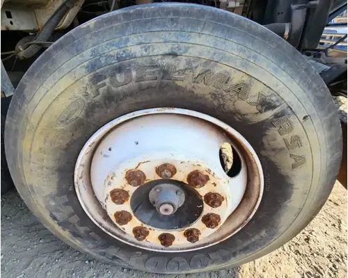 Spindle / Knuckle, Front Ford LN7000 Complete Recycling Group LLC