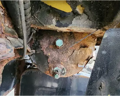 Air Tank Ford LN8000 Complete Recycling Group LLC