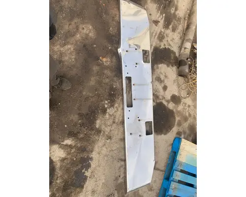 Bumper Assembly, Front FORD LN8000 Truck Salvage International Inc