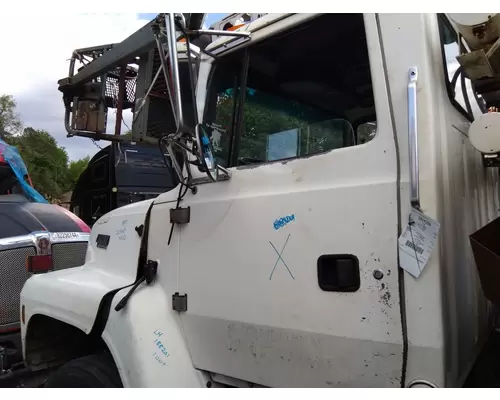 Cab FORD LN8000 LKQ Heavy Truck Maryland