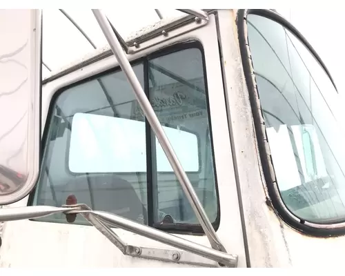 Door Vent Glass, Front Ford LN8000 Vander Haags Inc Cb