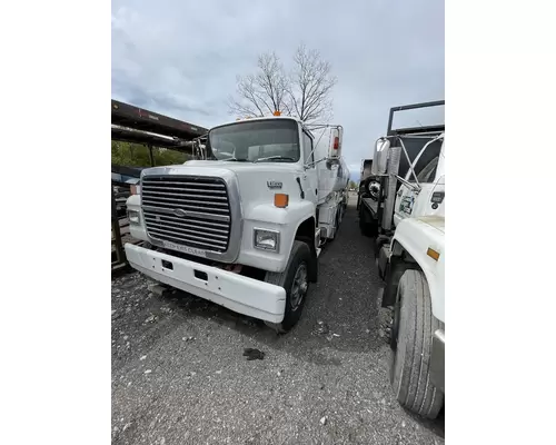 Complete Vehicle FORD LNT8000 