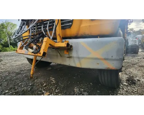 Bumper Assembly, Front Ford LNT9000 Complete Recycling Group LLC