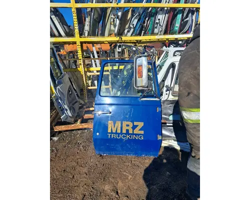 Door Assembly, Front FORD LNT9000 Truck Salvage International Inc