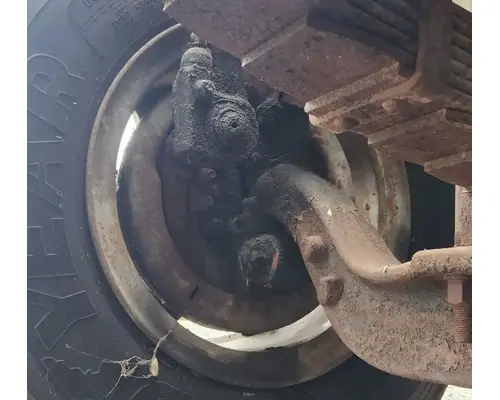 Spindle / Knuckle, Front Ford LNT9000 Complete Recycling Group LLC