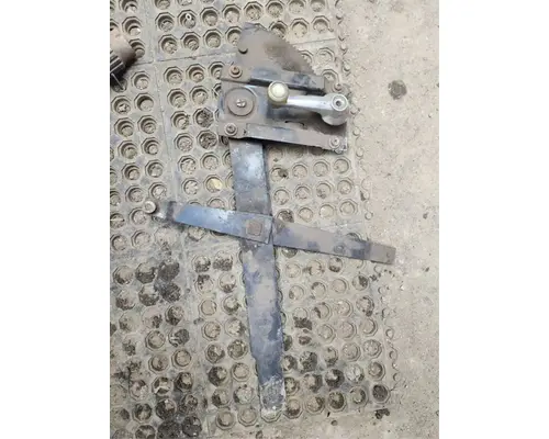 Door Window Regulator, Front Ford LOUISVILLE Caseyâs Truck Salvage World