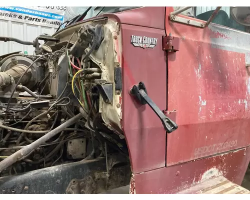 Cowl Ford LT8000 Vander Haags Inc Sf