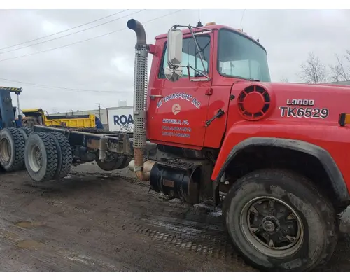 Miscellaneous Parts Ford LT9000 Casey's Truck Salvage World