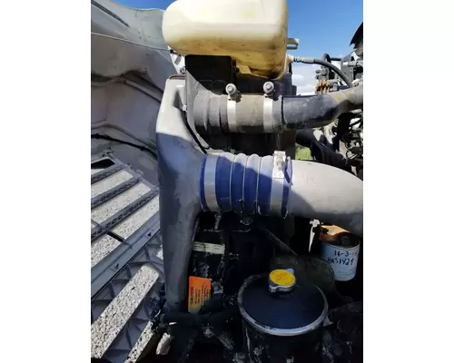 Radiator Ford LT9501 LOUISVILLE 101 Holst Truck Parts