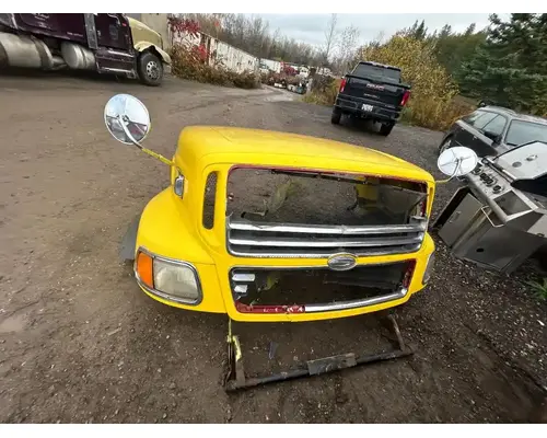 Hood Ford LT9513 LOUISVILLE 113 Dixie Truck Centre