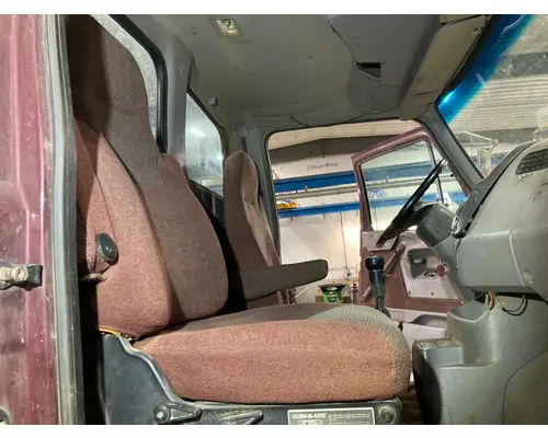 Seat, Front FORD LT9513 LOUISVILLE 113 Vander Haags Inc Sf