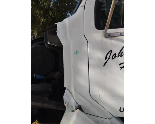 Cowl FORD LT9513 LKQ Heavy Truck - Tampa