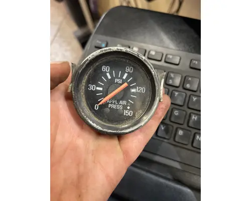 Gauges (all) FORD LT9522 LOUISVILLE 122 Truck Salvage International Inc