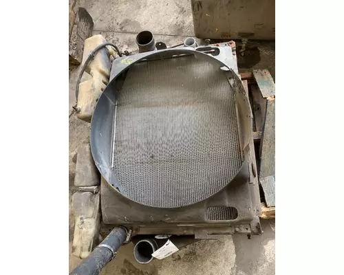 Radiator FORD LT9522 LOUISVILLE 122 Truck Salvage International Inc