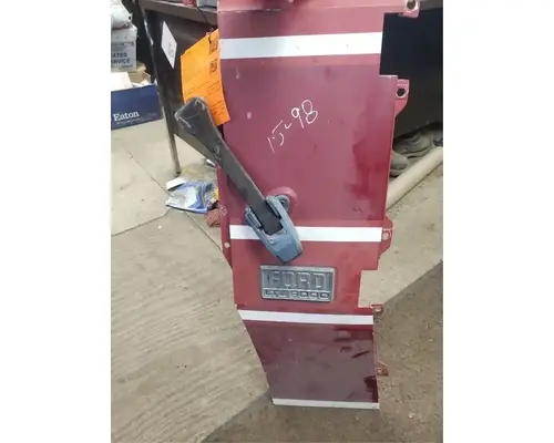 Fender Extension Ford LTL9000 Casey's Truck Salvage World