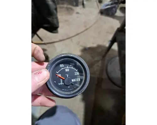 Gauges (all) FORD LTS9000 Truck Salvage International Inc