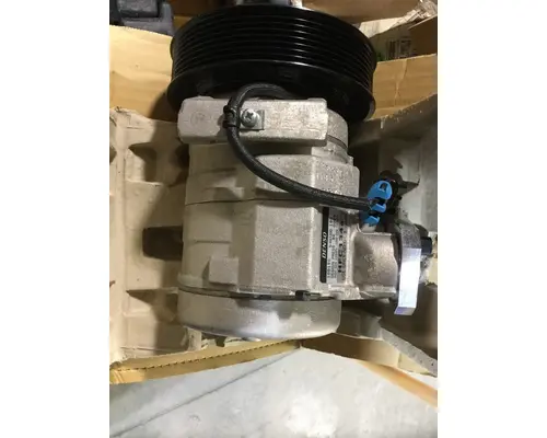 Air Conditioner Compressor FREIGHTLINER  Hagerman Inc.
