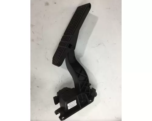 Accelerator Parts FREIGHTLINER  Hagerman Inc.