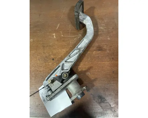 Accelerator Parts FREIGHTLINER  K &amp; R Truck Sales, Inc.