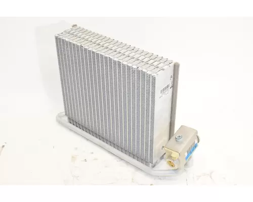 Air Conditioner Condenser FREIGHTLINER  Frontier Truck Parts