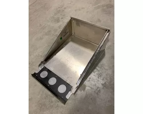 Battery Box FREIGHTLINER  Hagerman Inc.
