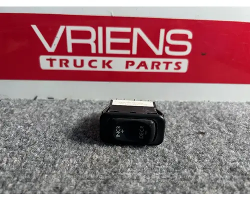 Dash / Console Switch FREIGHTLINER  Vriens Truck Parts