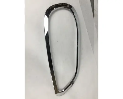 Headlamp Door / Cover FREIGHTLINER  Hagerman Inc.