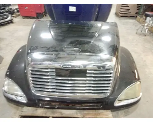 Hood FREIGHTLINER  Lund Truck Parts
